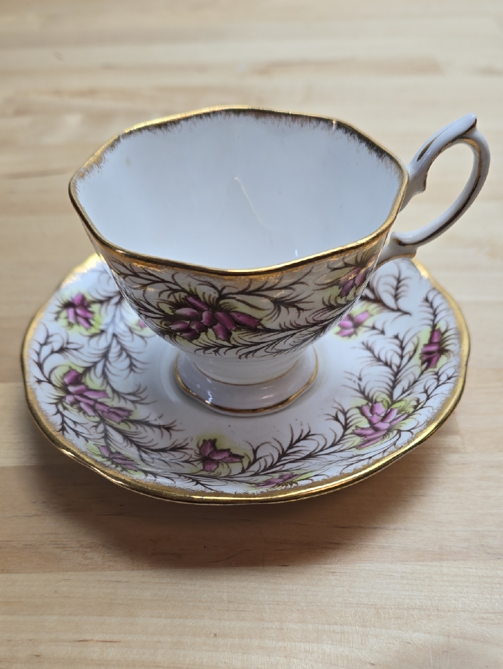 40s ROYAL ALBERT China England Pink HEATHER BELL #2687 Set Cup & Saucer